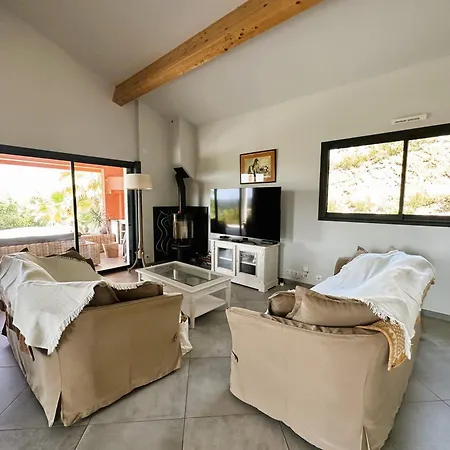 Villa Azur Climatisee Pour 6 Personnes Avec Piscine Et Belle Vue A Les Maures La Londe-les-Maures