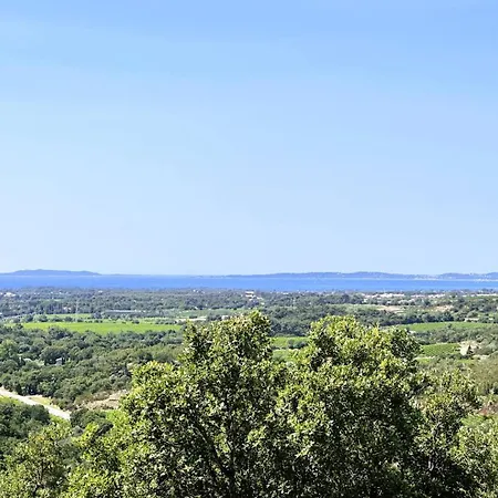 Villa Azur Climatisee Pour 6 Personnes Avec Piscine Et Belle Vue A Les Maures La Londe-les-Maures